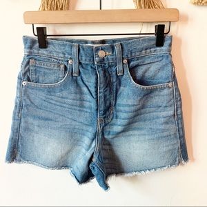Madewell NWOT The Perfect Jean Short in Burnett Wash